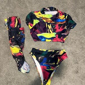Women Colorful Abstract Print 3 Piece Bikini Swimwear Set